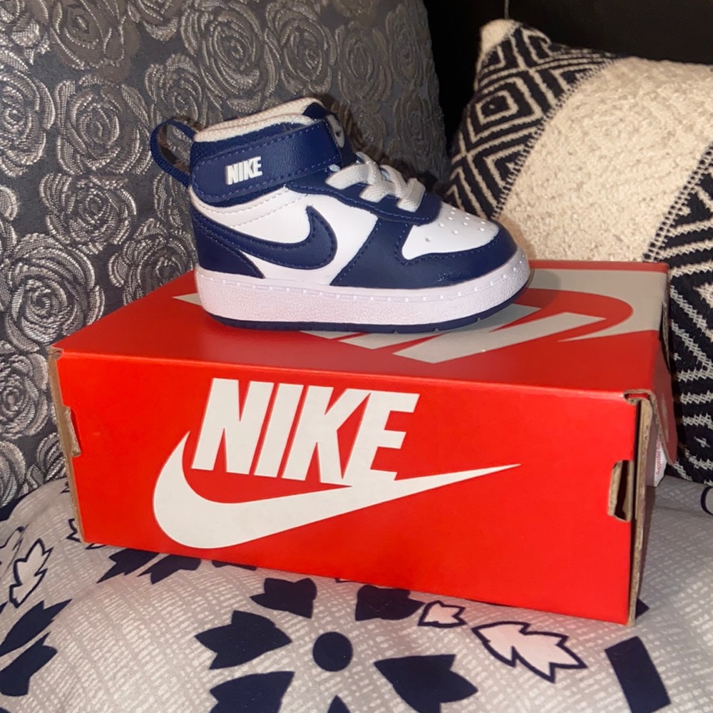 Nike